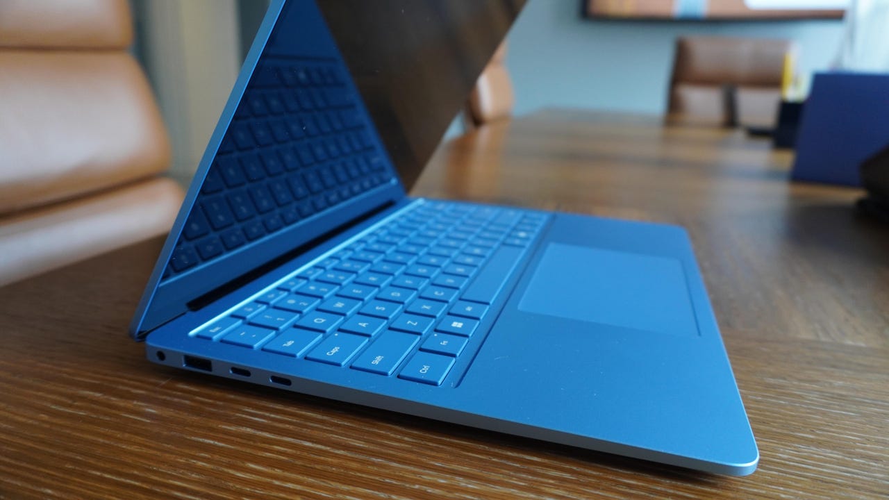 Microsoft Surface Laptop